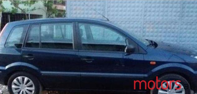 2004' Ford Fusion photo #1