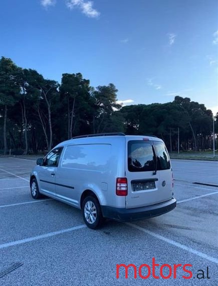 2011' Volkswagen Caddy photo #5