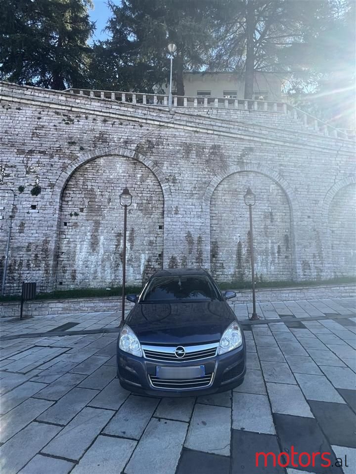 2009' Opel Astra photo #5