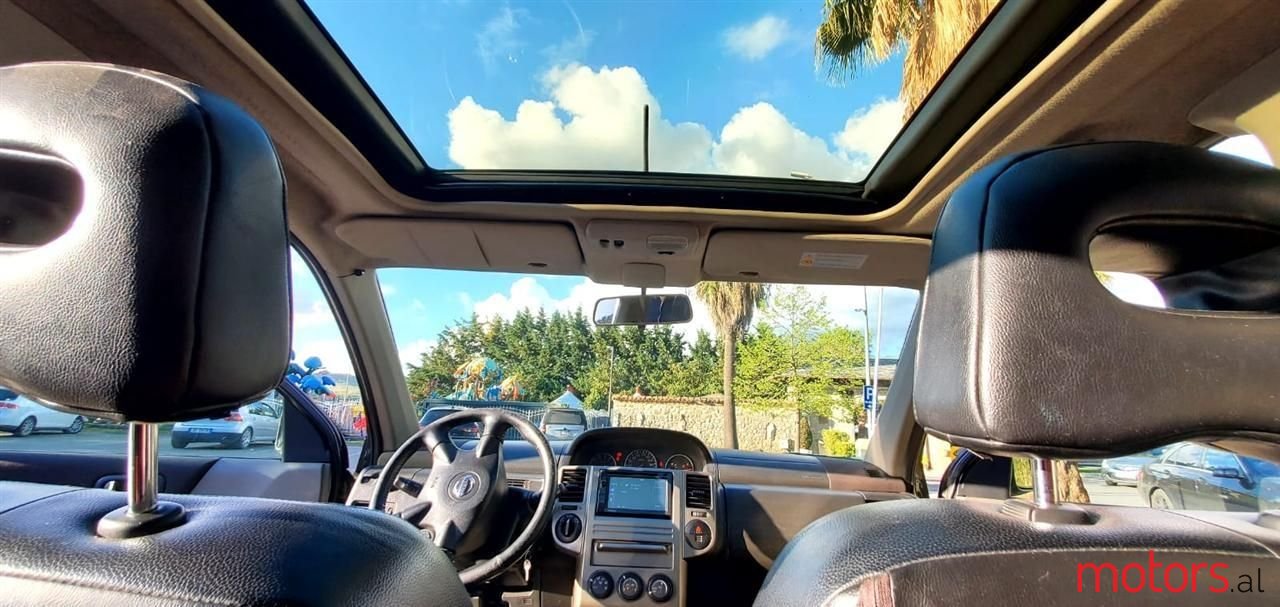 2004' Nissan X-Trail photo #6