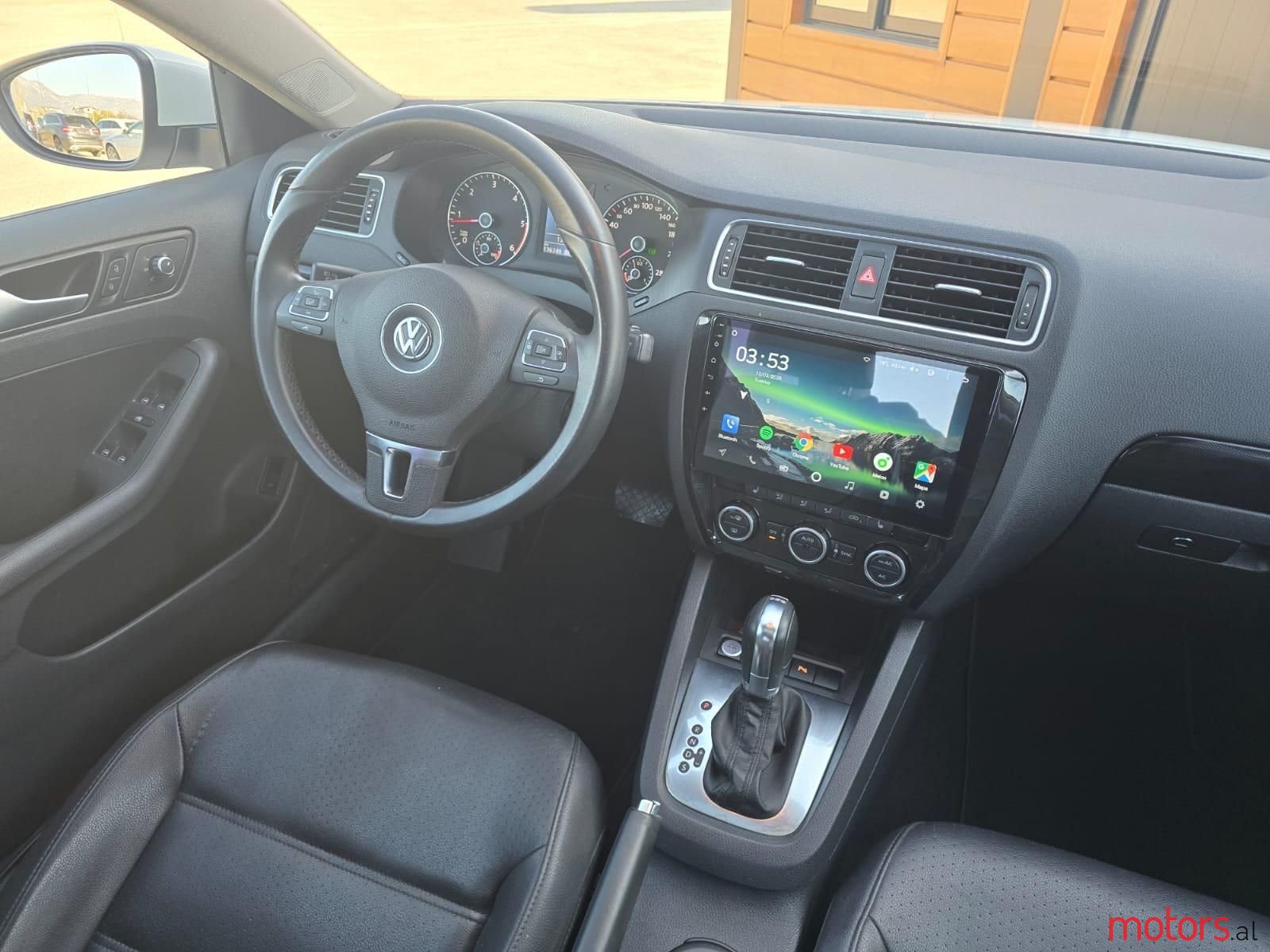 2013' Volkswagen Jetta photo #5
