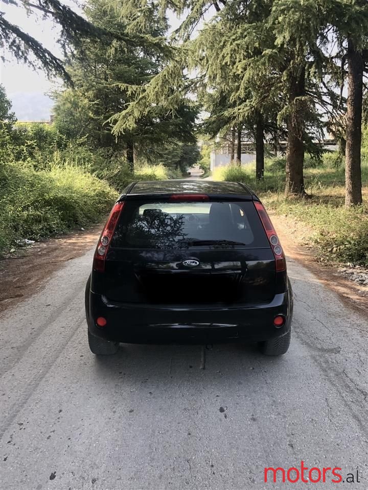 2007' Ford Fiesta photo #3