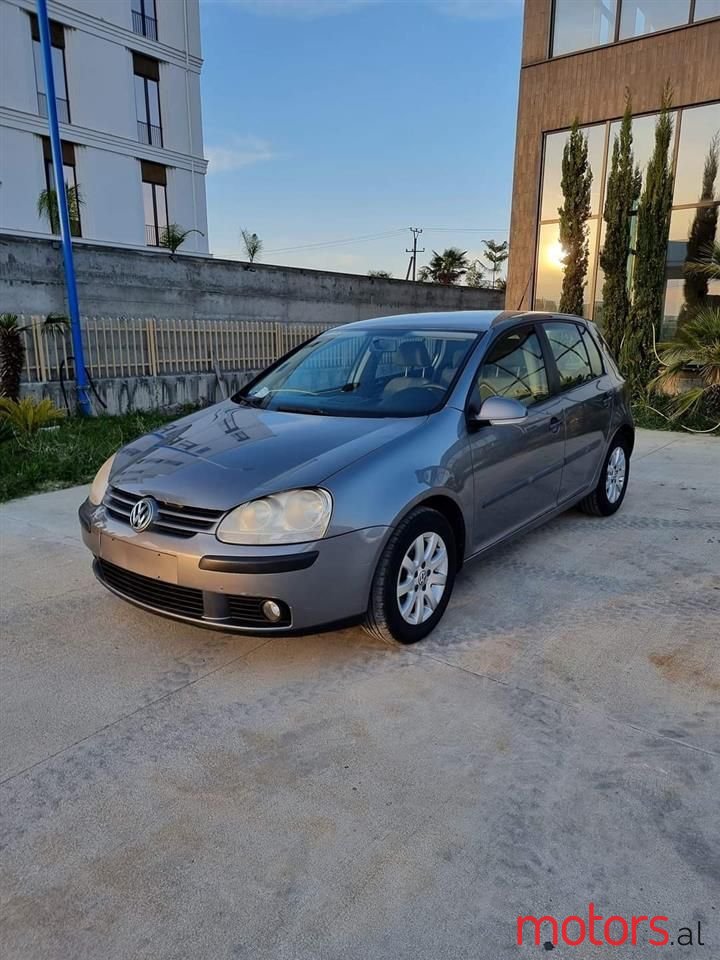 2008' Volkswagen Golf photo #1