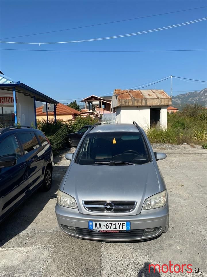 2007' Opel Zafira photo #4