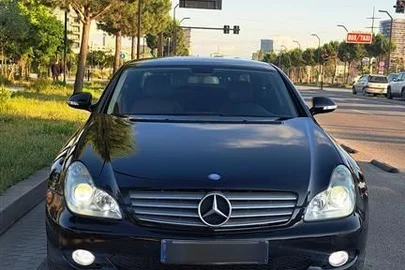 2006' Mercedes-Benz CLS 320