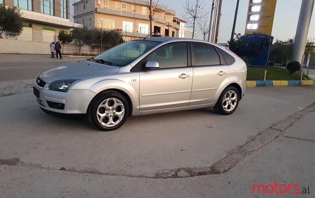 2007' Ford Focus photo #1