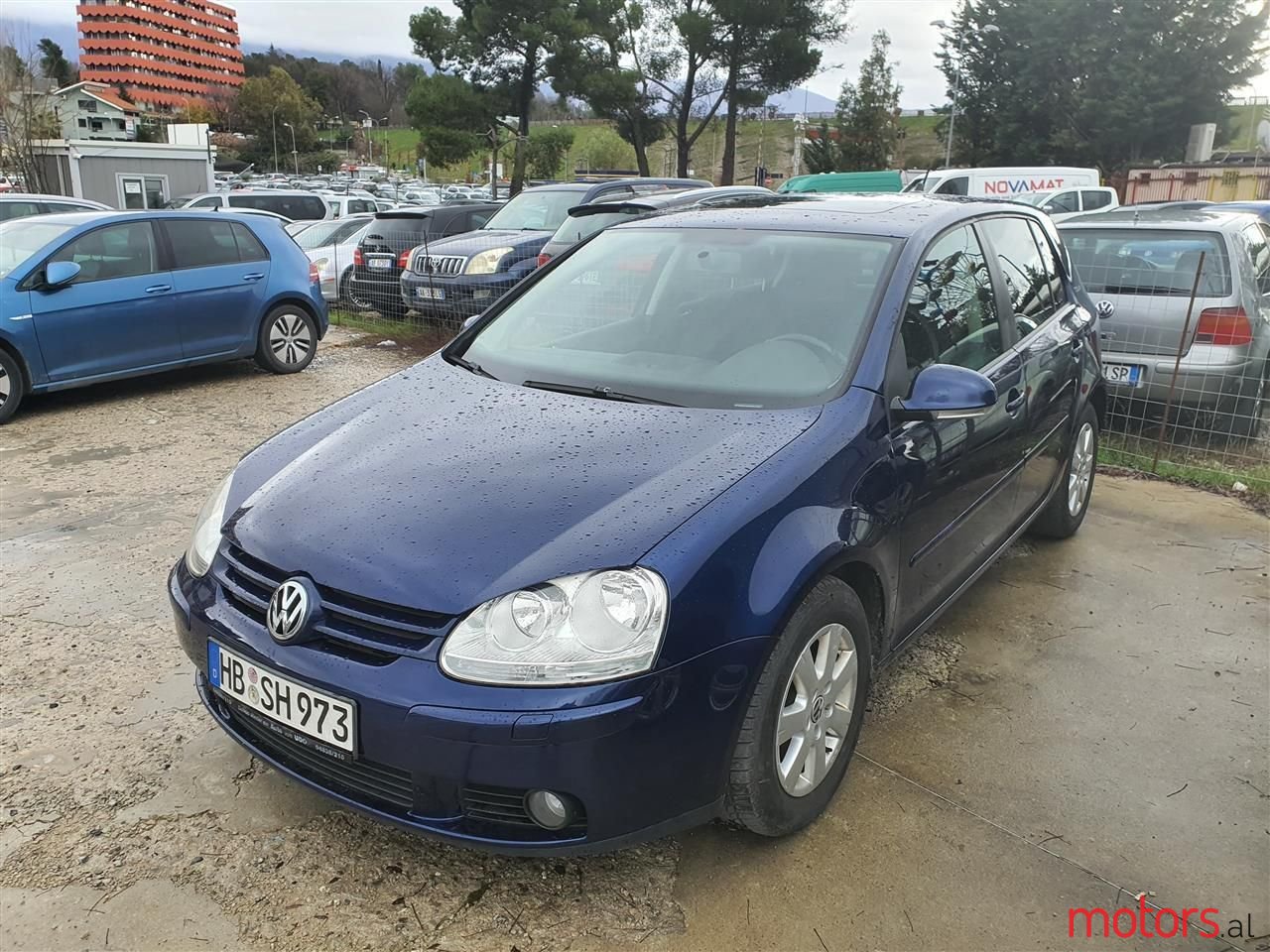 2007' Volkswagen Golf photo #2