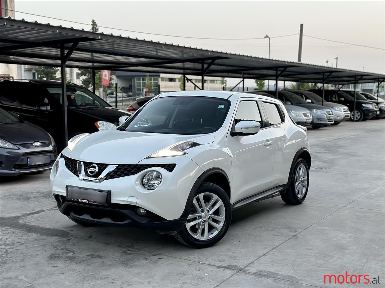 2015' Nissan Juke photo #1