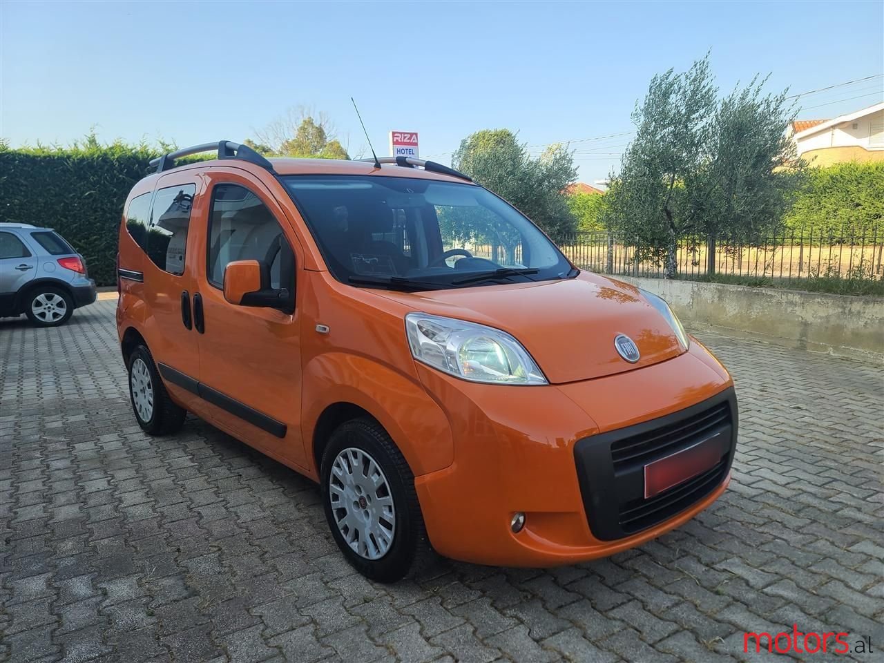 2010' Fiat Qubo photo #3