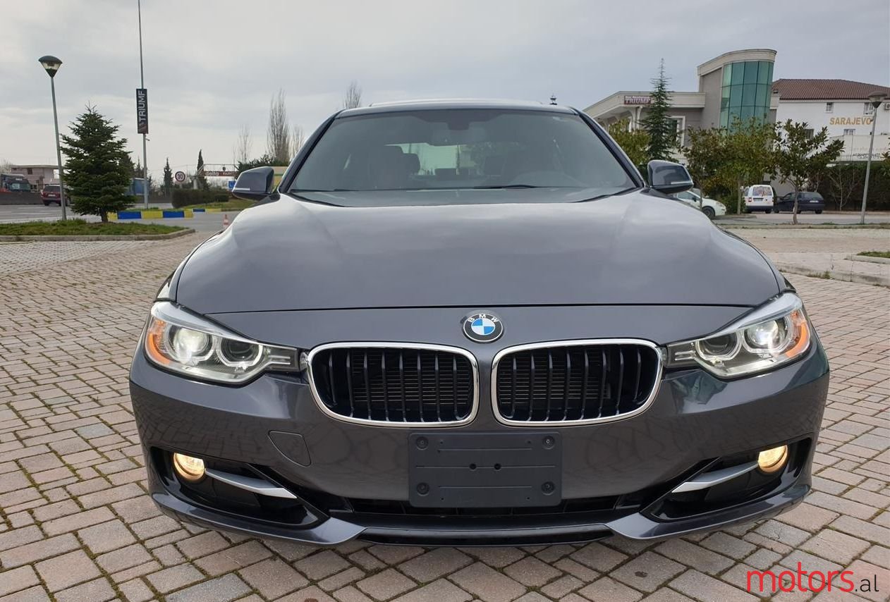 2014' BMW 328 photo #1