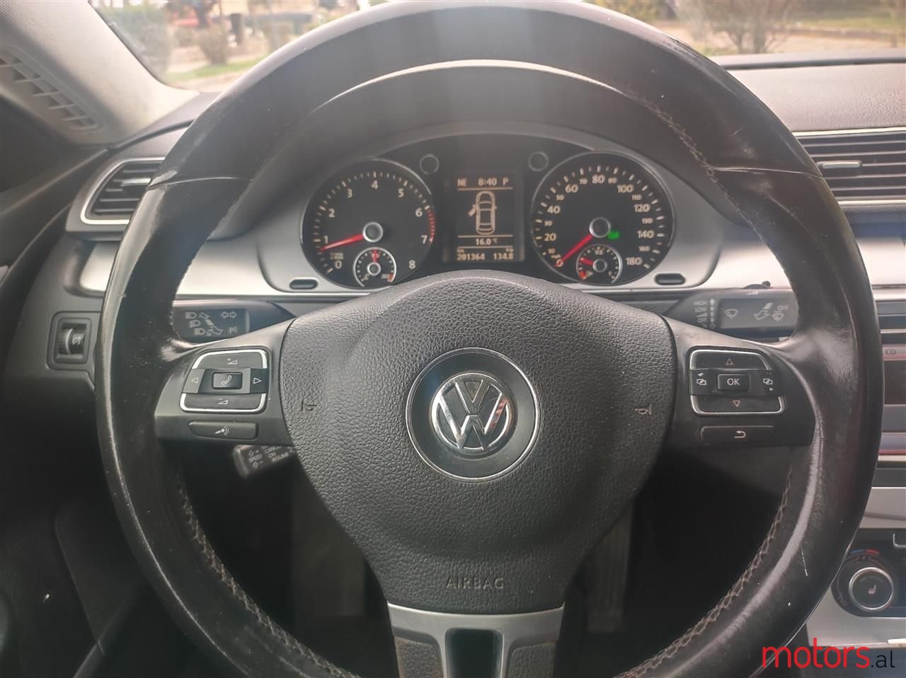 2012' Volkswagen photo #5