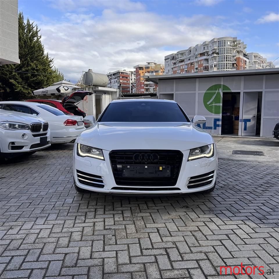 2012' Audi A7 photo #1