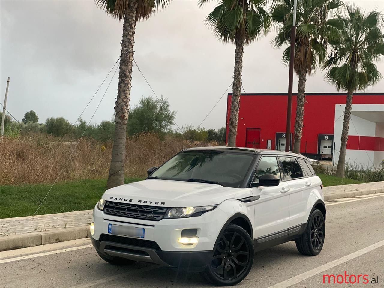 2015' Land Rover Range Rover Evoque photo #1