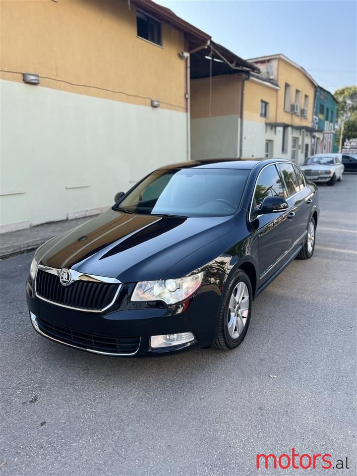 2008' Skoda Superb photo #1