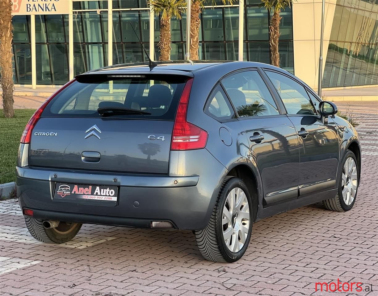 2007' Citroen C4 photo #2