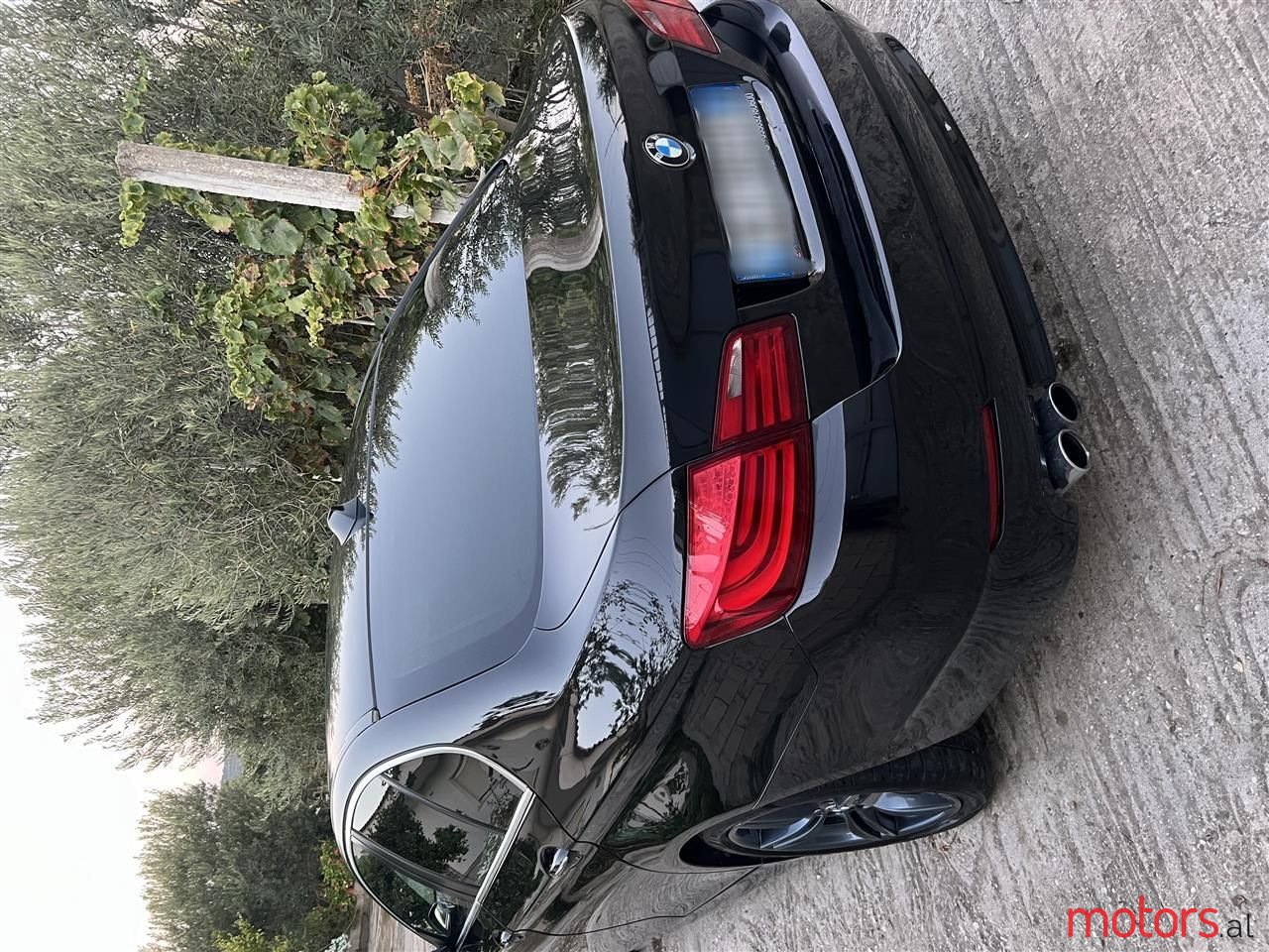 2010' BMW 530 photo #2