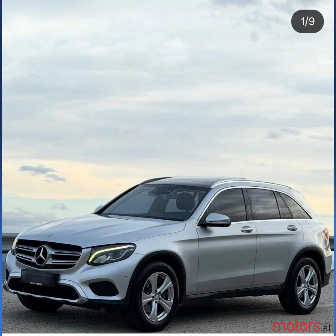 2016' Mercedes-Benz GLC 220 photo #1