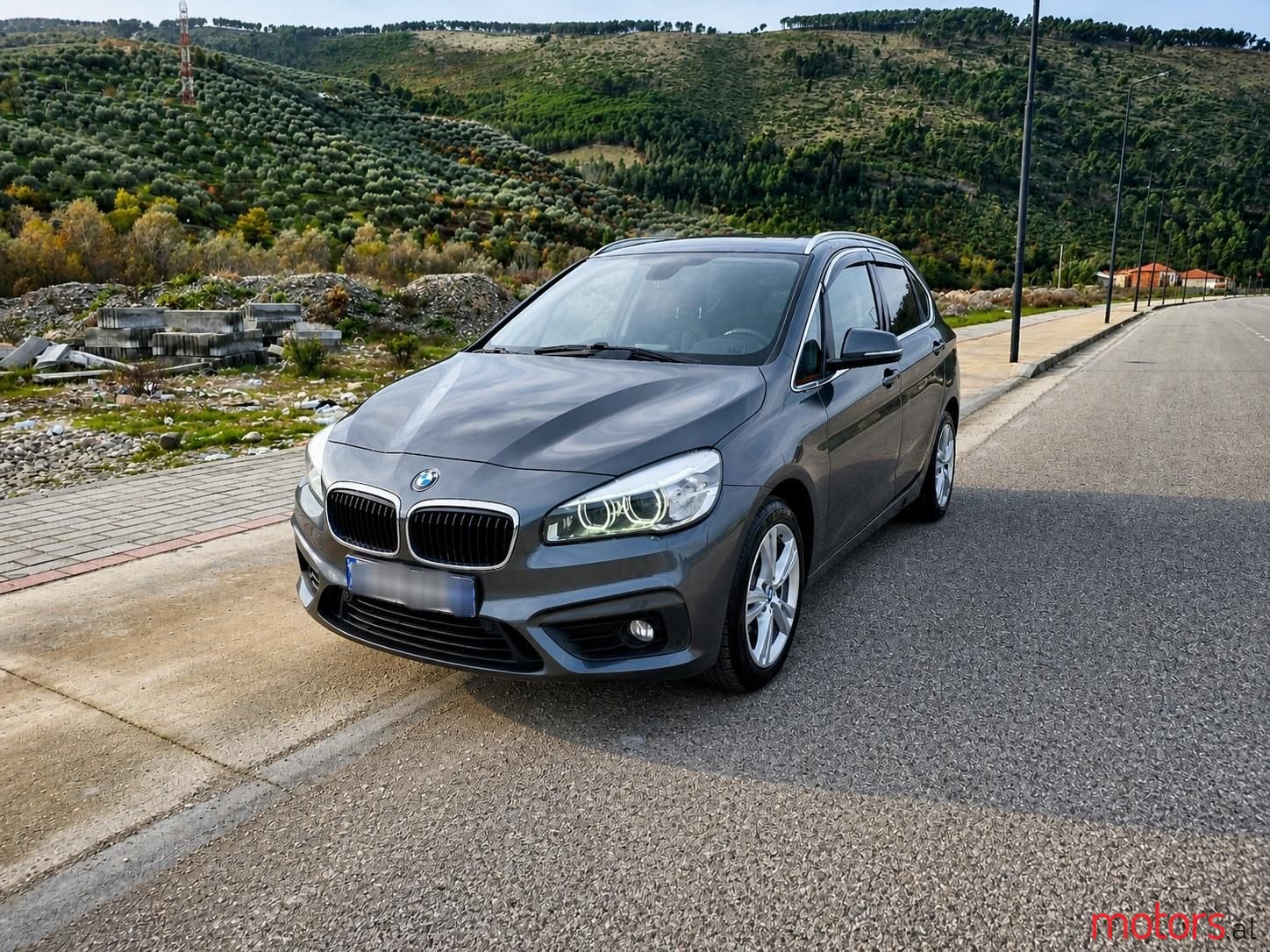 2015' BMW 218 photo #1