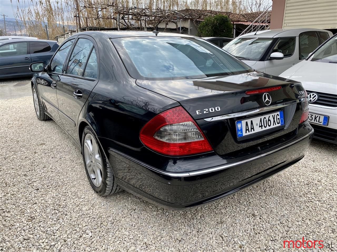 2008' Mercedes-Benz E 200 photo #2