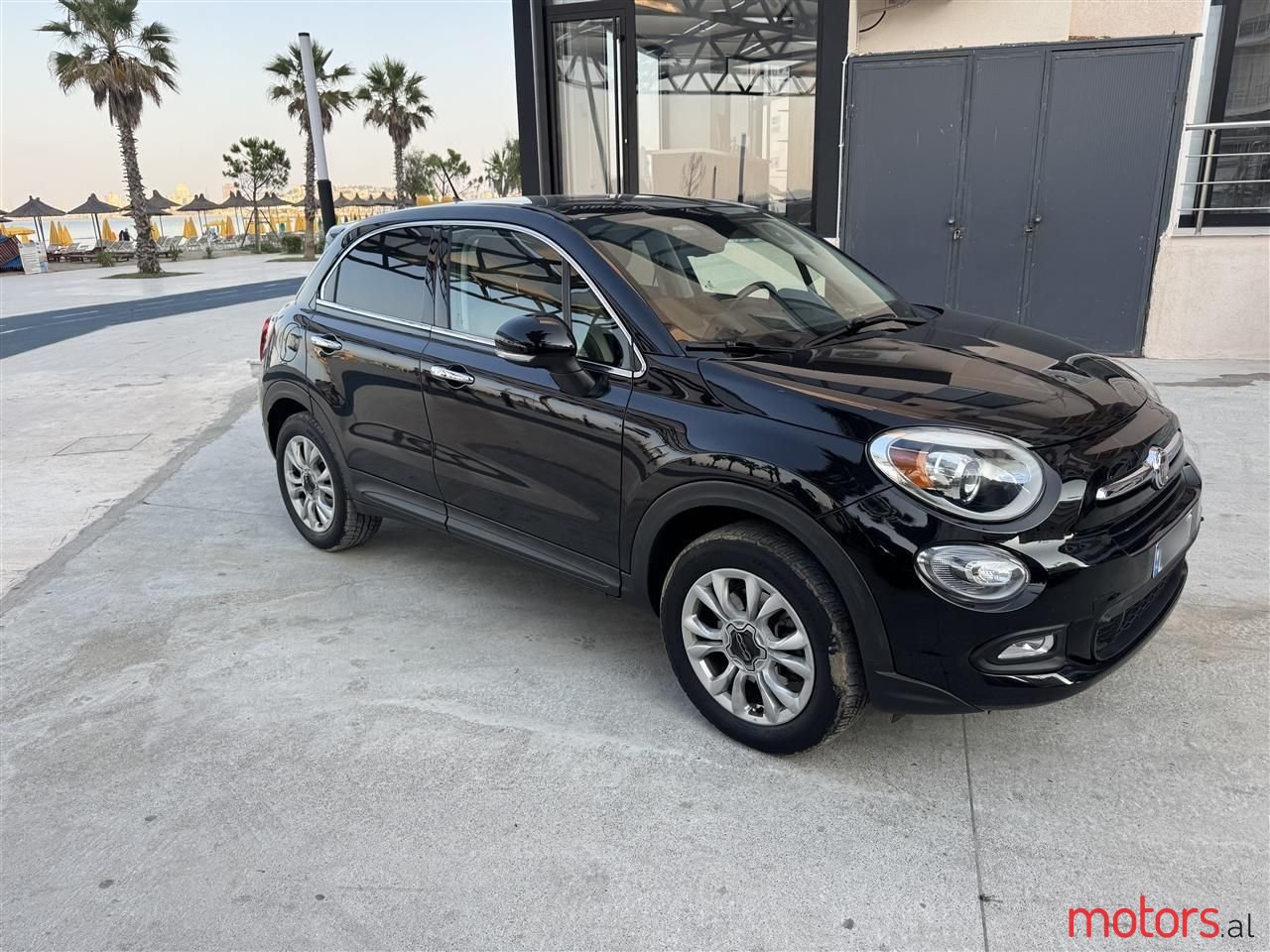 2017' Fiat 500X photo #2