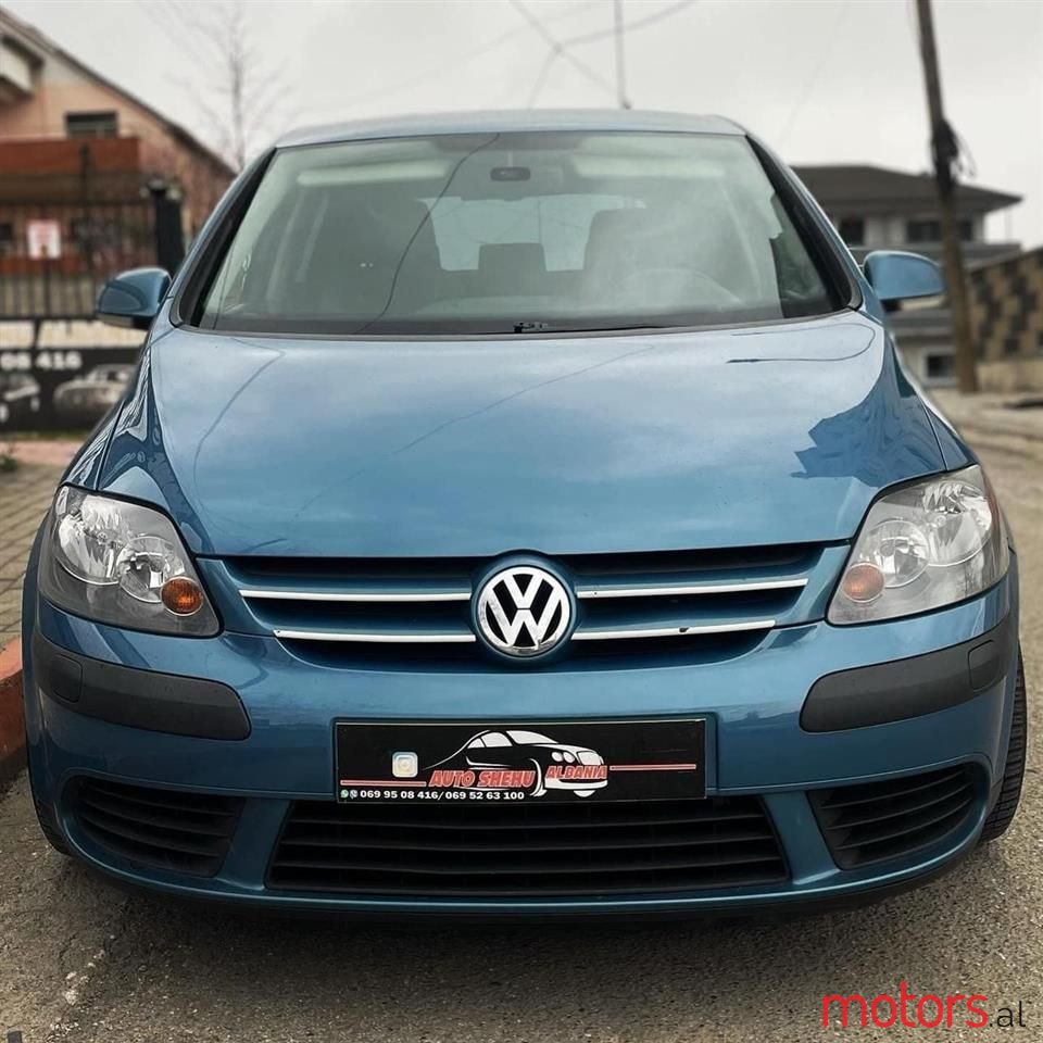 2007' Volkswagen Golf Plus photo #5