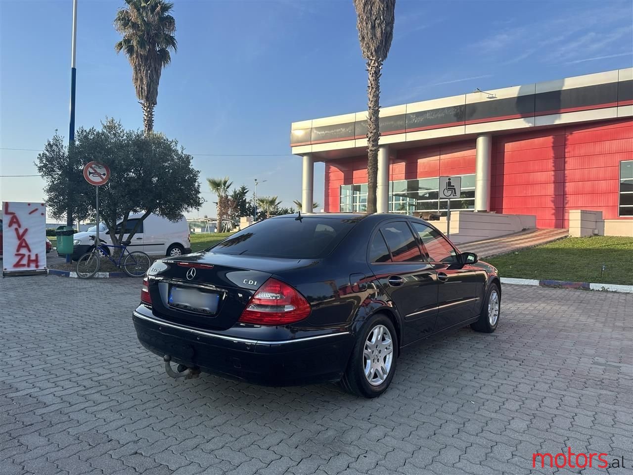 2006' Mercedes-Benz 220 photo #4