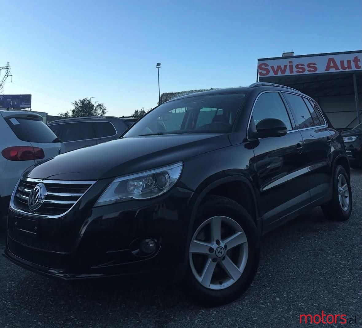 2009' Volkswagen Tiguan photo #5