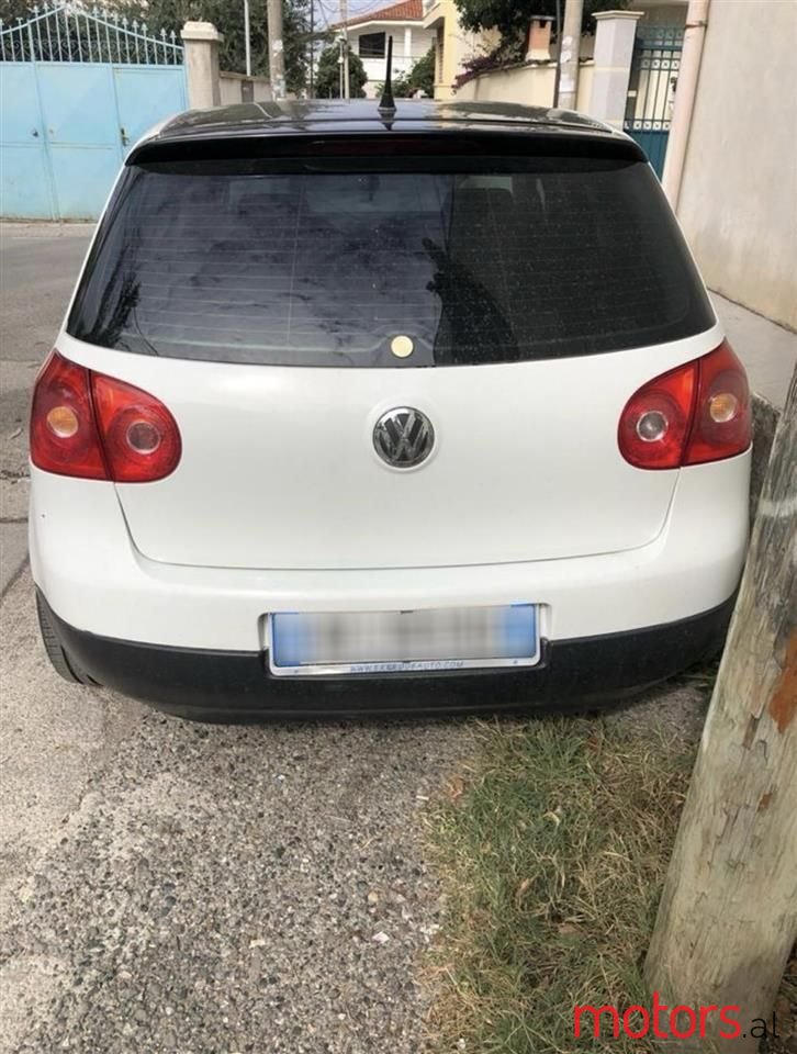 2007' Volkswagen Golf photo #6