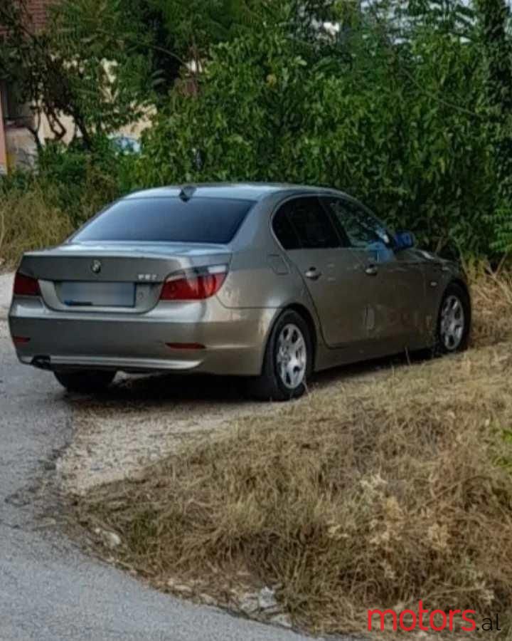 2005' BMW 520 photo #3