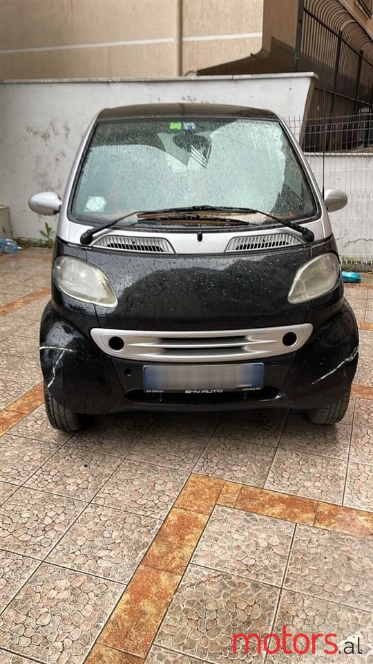 2001' Smart Fortwo photo #3