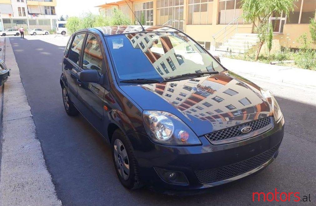 2007' Ford Fiesta photo #1