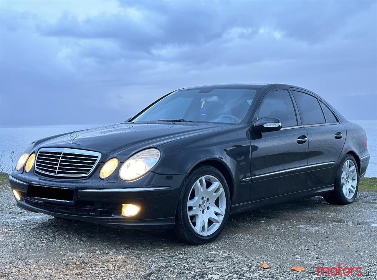 2005' Mercedes-Benz E 240 photo #6