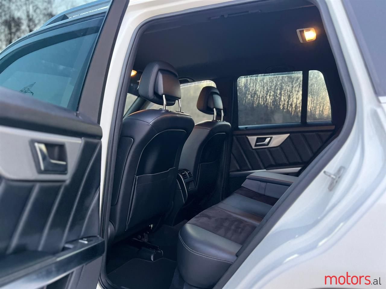 2013' Mercedes-Benz GLK 250 photo #6