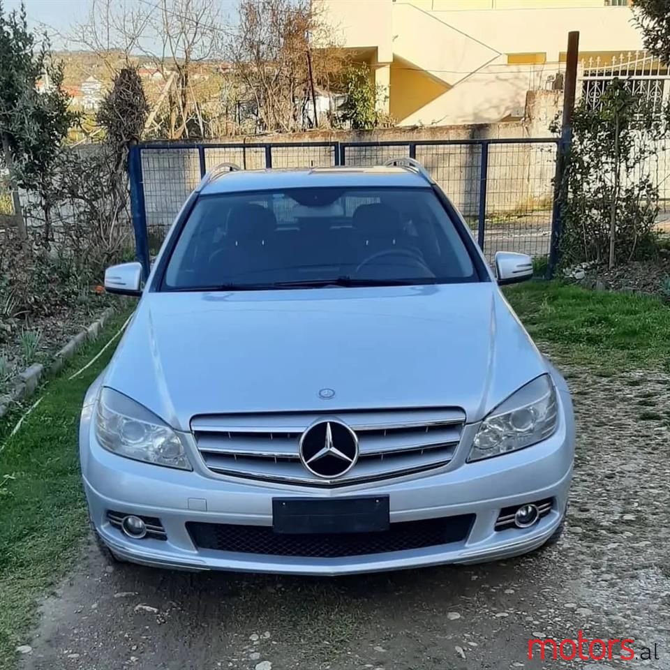 2008' Mercedes-Benz C 220 photo #1