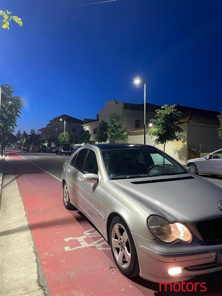 2001' Mercedes-Benz C 220 photo #6