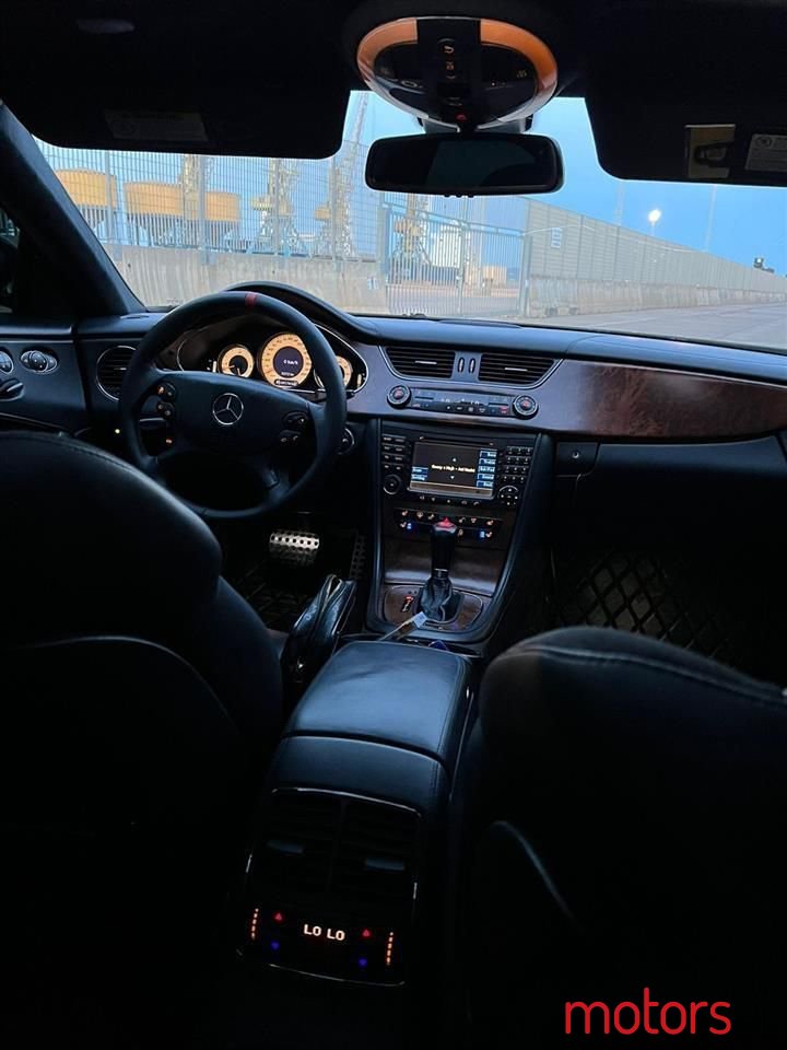 2007' Mercedes-Benz CLS 55 AMG photo #6