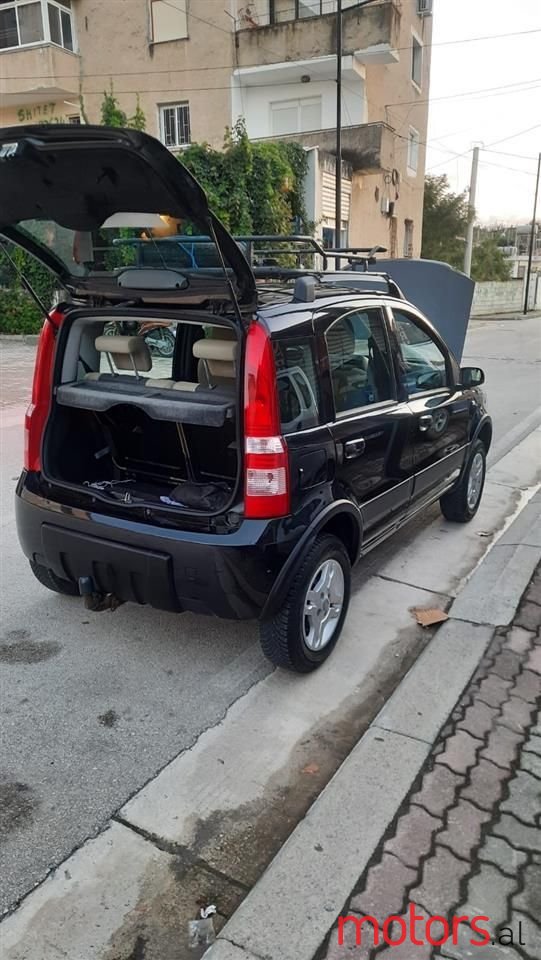 2009' Fiat Panda photo #3