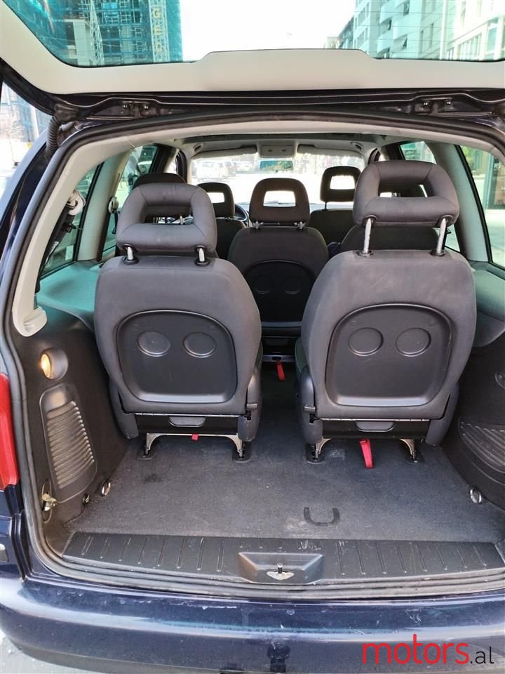 2007' Volkswagen Sharan photo #3