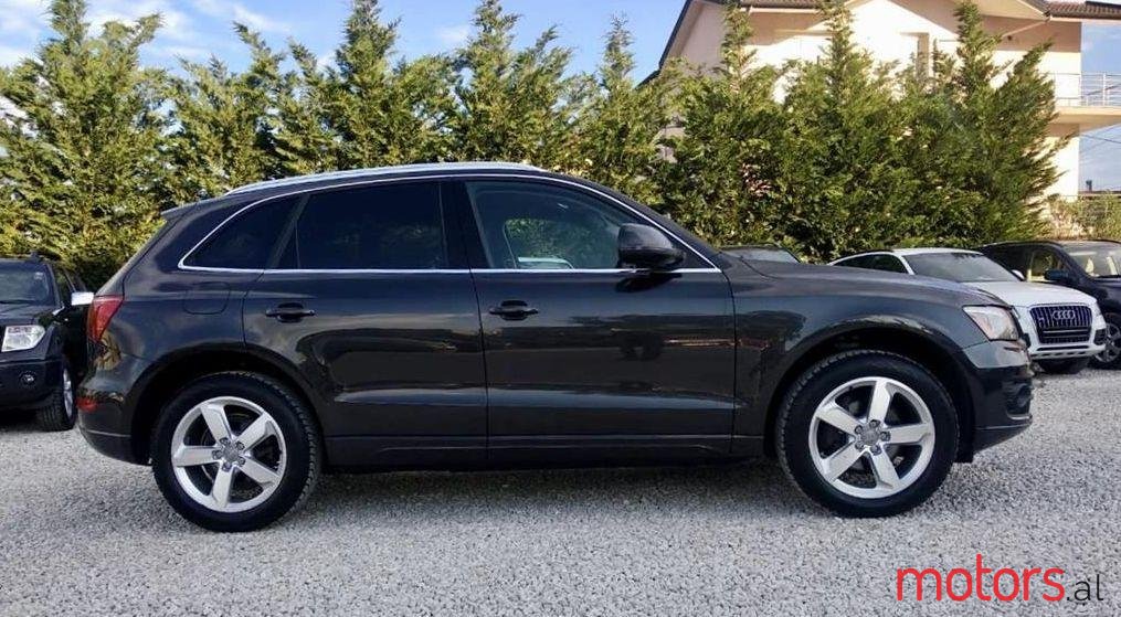 2012' Audi Q5 photo #1