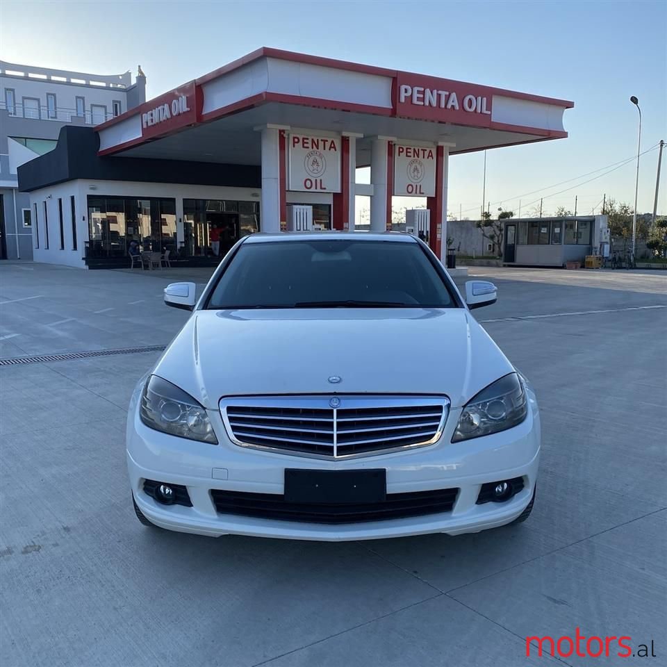 2008' Mercedes-Benz C 220 photo #1