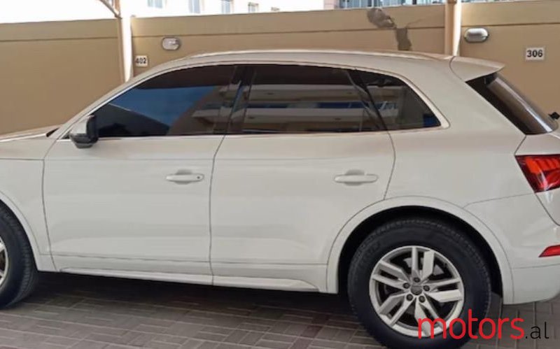 2020' Audi Q5 photo #5