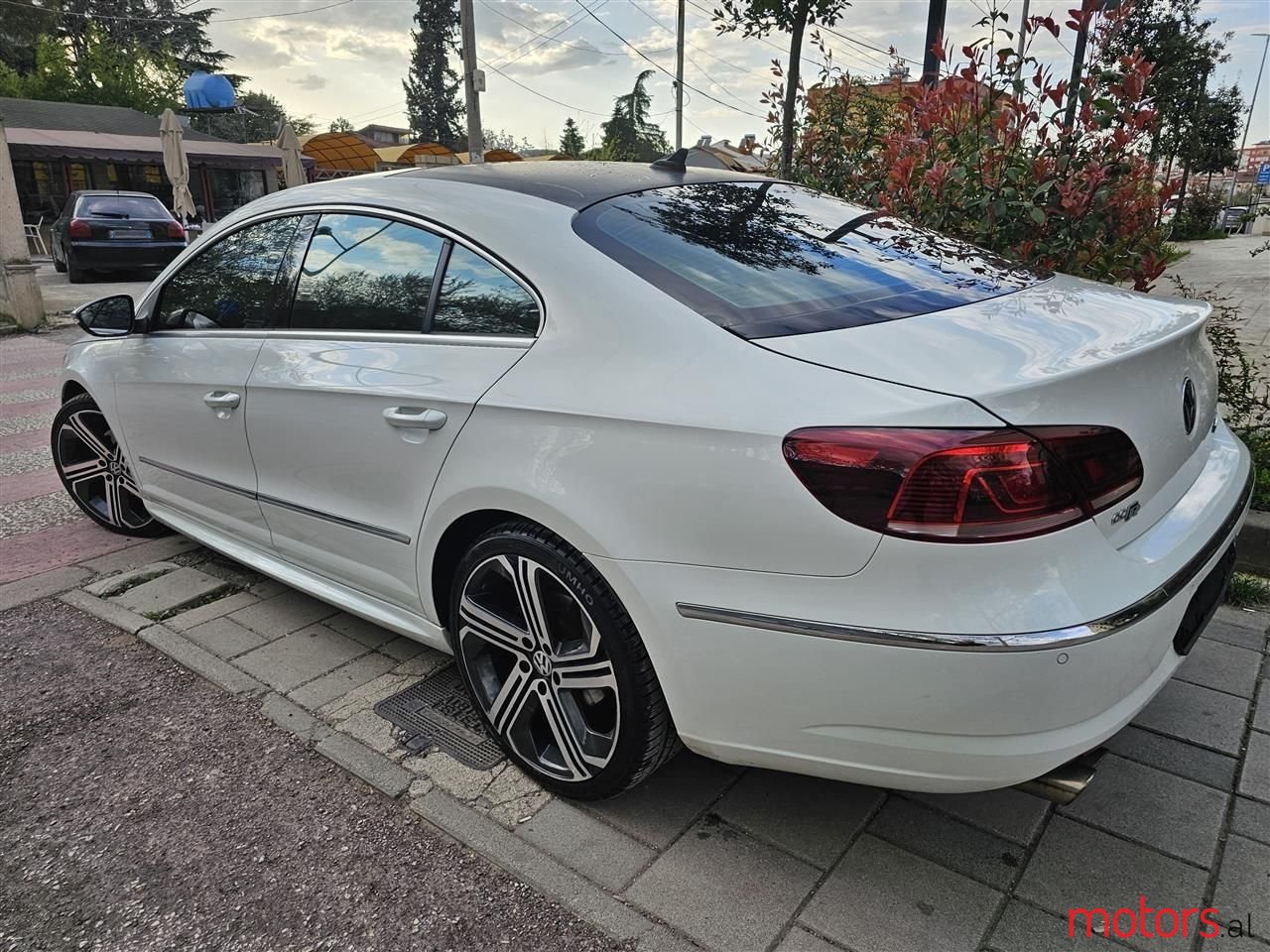 2016' Volkswagen photo #4