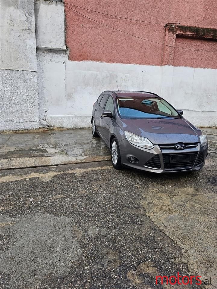 2012' Ford Focus photo #4