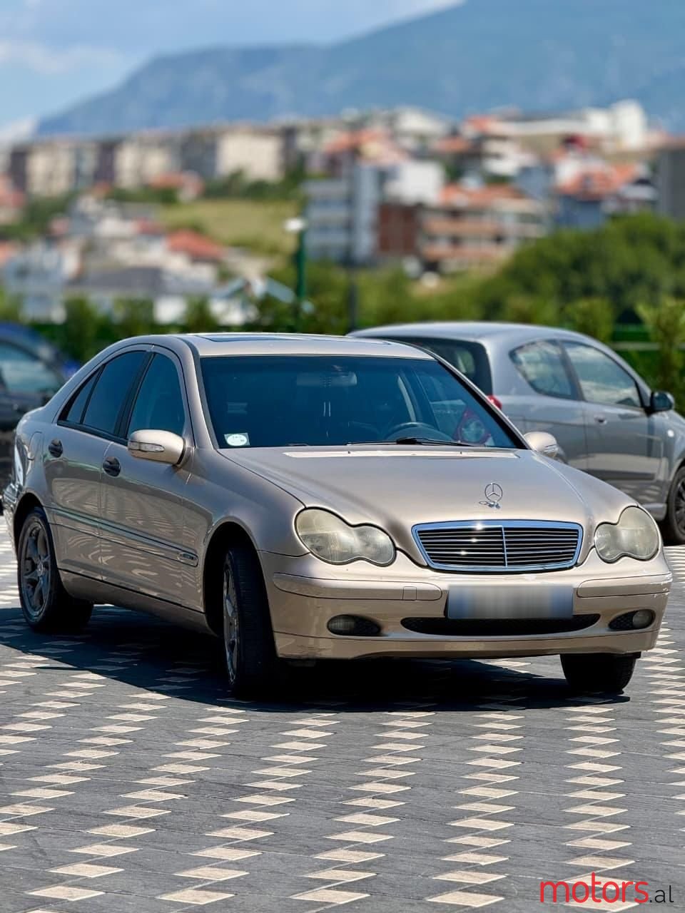 2001' Mercedes-Benz C 220 photo #2