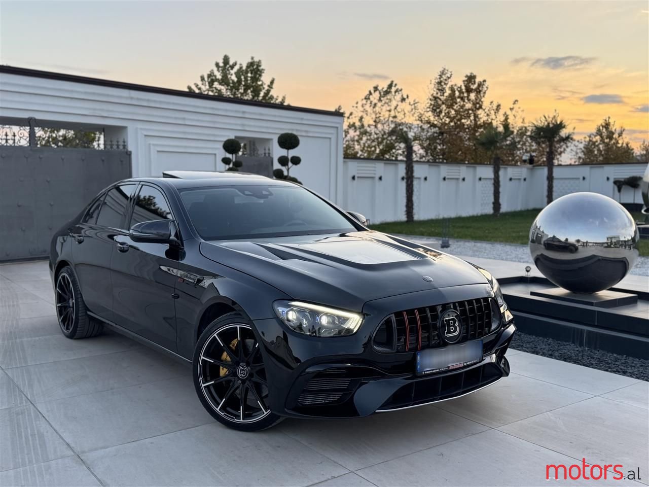 2017' Mercedes-Benz E 220 photo #1