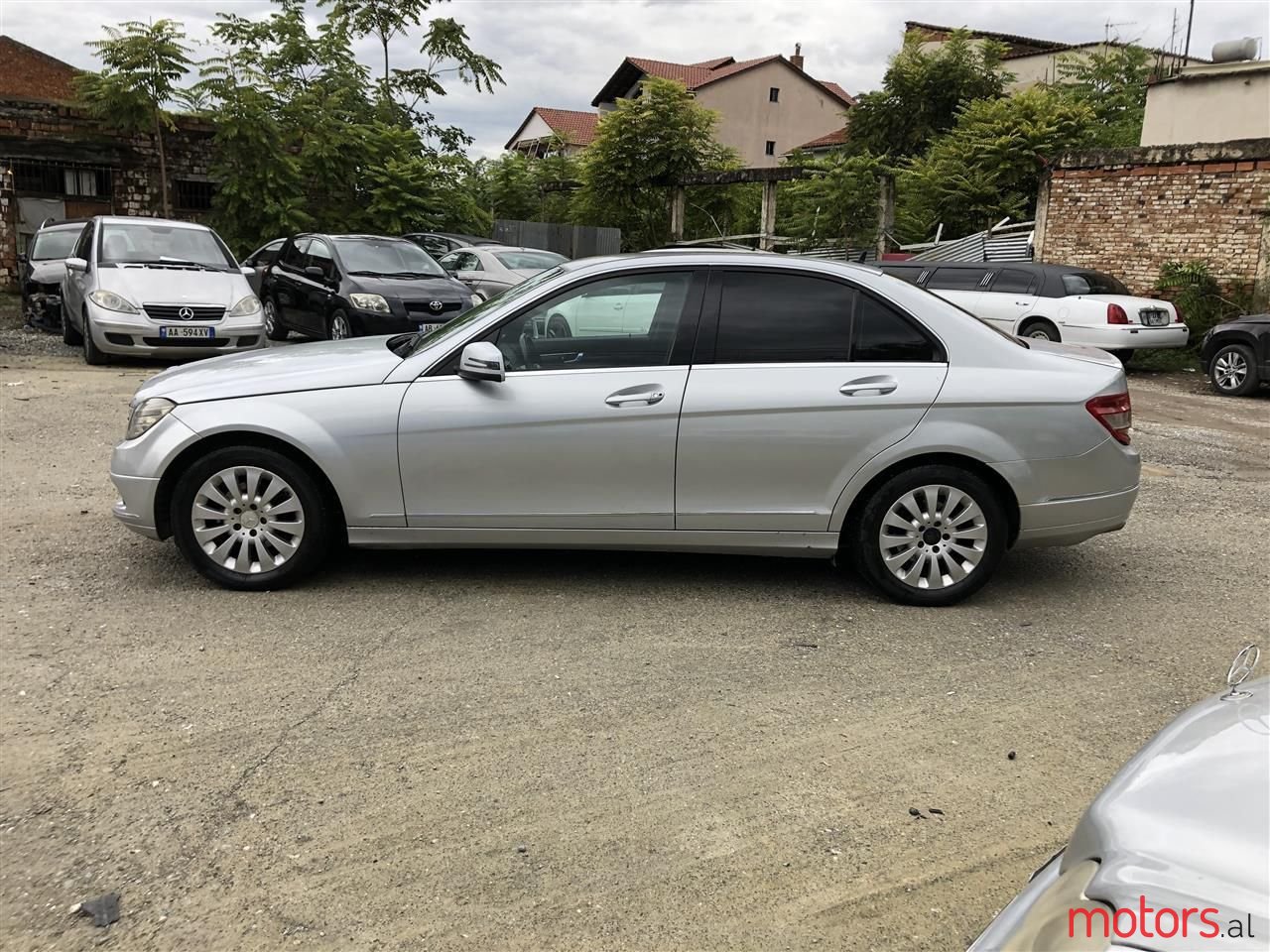 2007' Mercedes-Benz C 180 photo #2