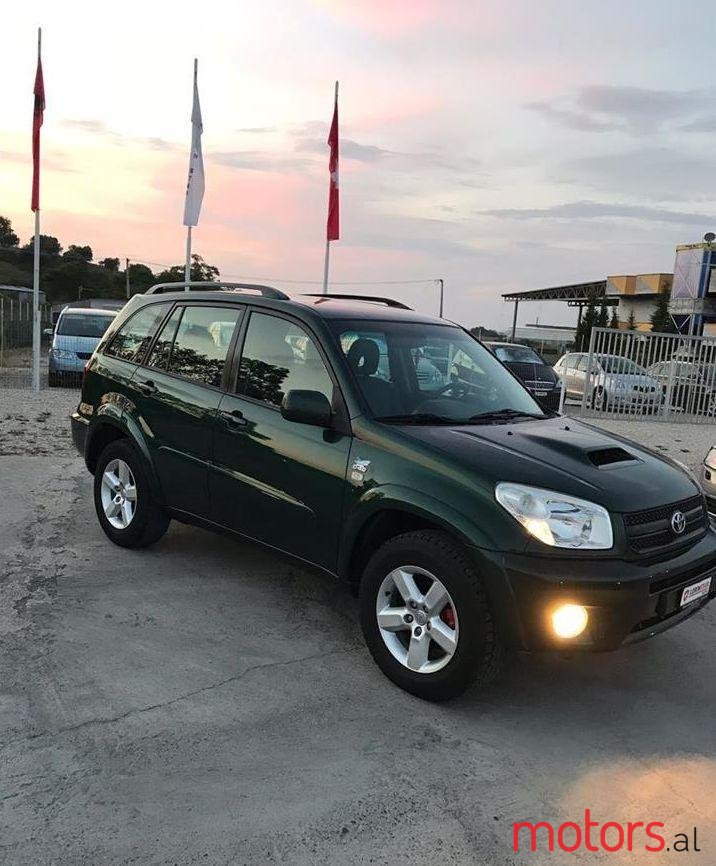 2003' Toyota RAV4 photo #2