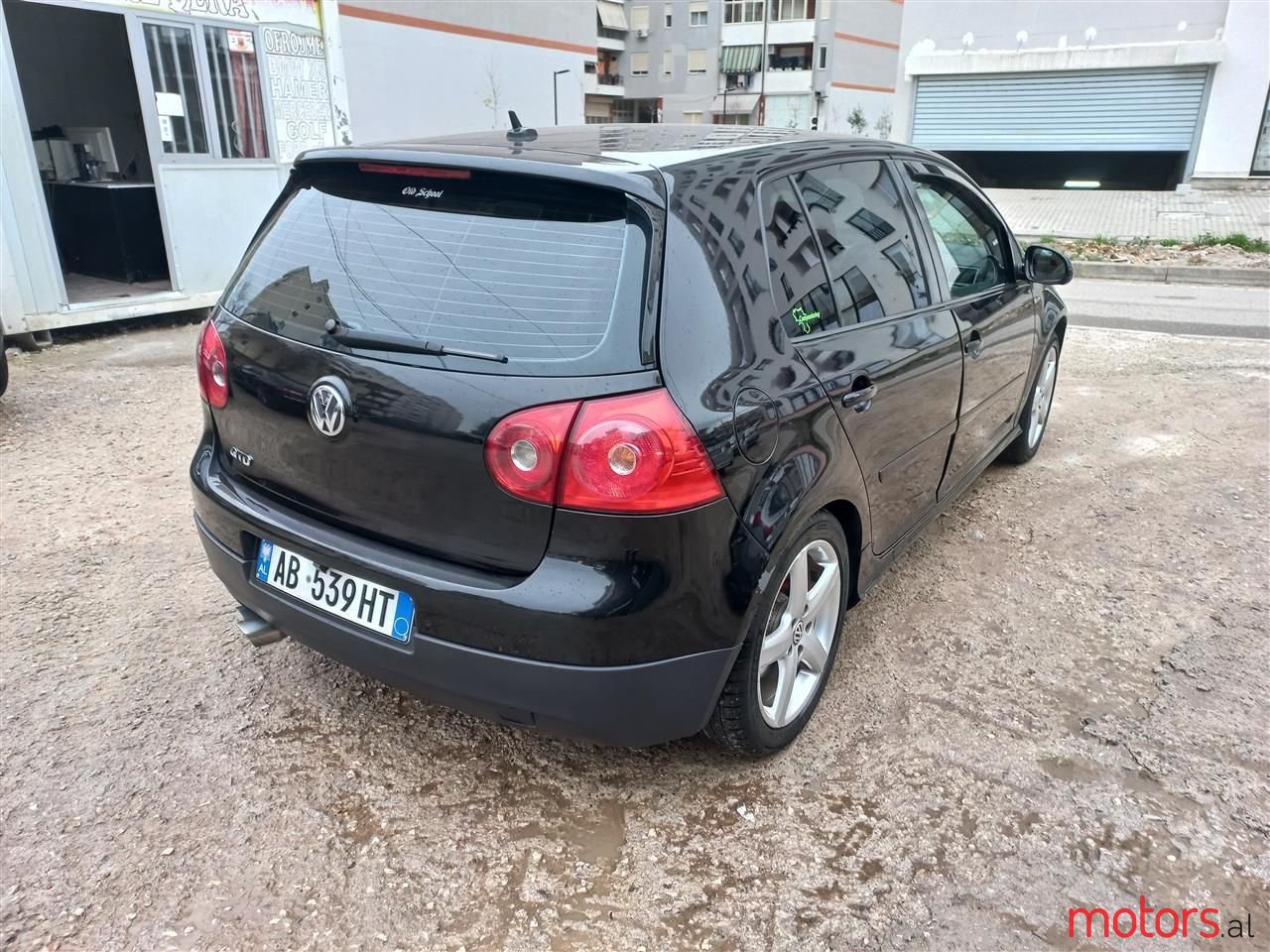 2006' Volkswagen Golf photo #5