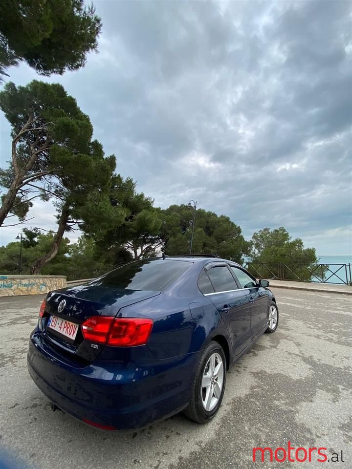 2013' Volkswagen Jetta photo #4