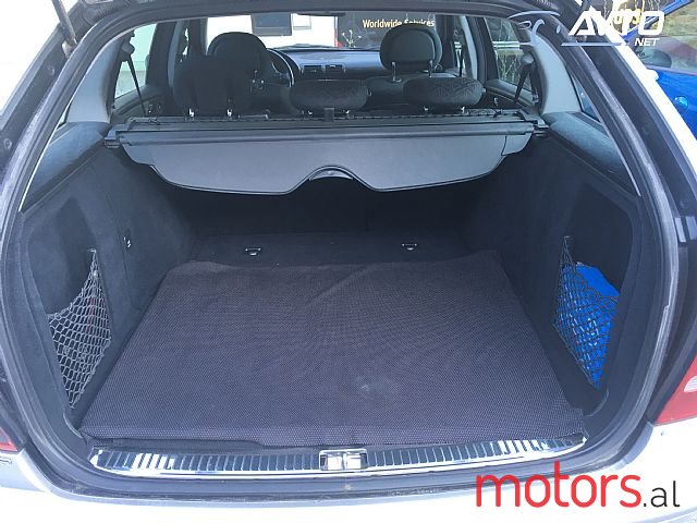 2001' Mercedes-Benz C-Class photo #1